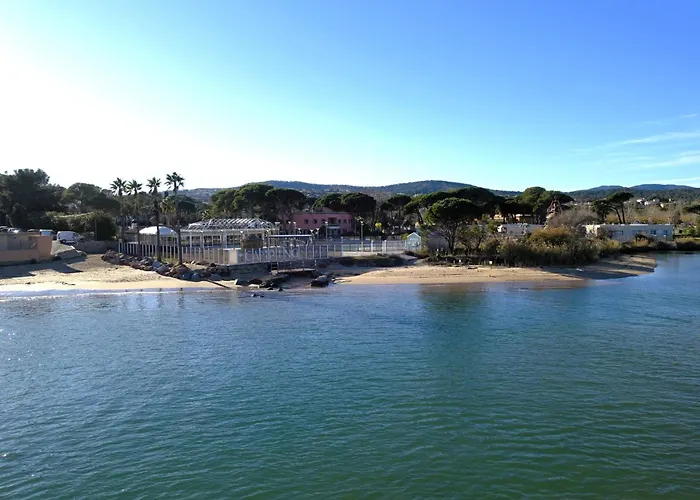 Apartment Les Calanques Du Parc-10 By Interhome Saint Aygulf