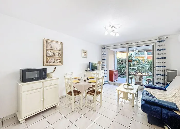 Apartmán Les Calanques Du Parc-10 By Interhome